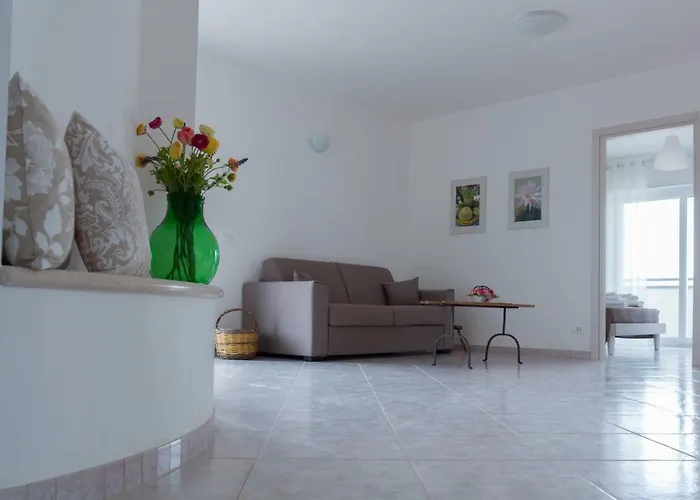 Дом отдыха Terrazza Sui Colli Монополи